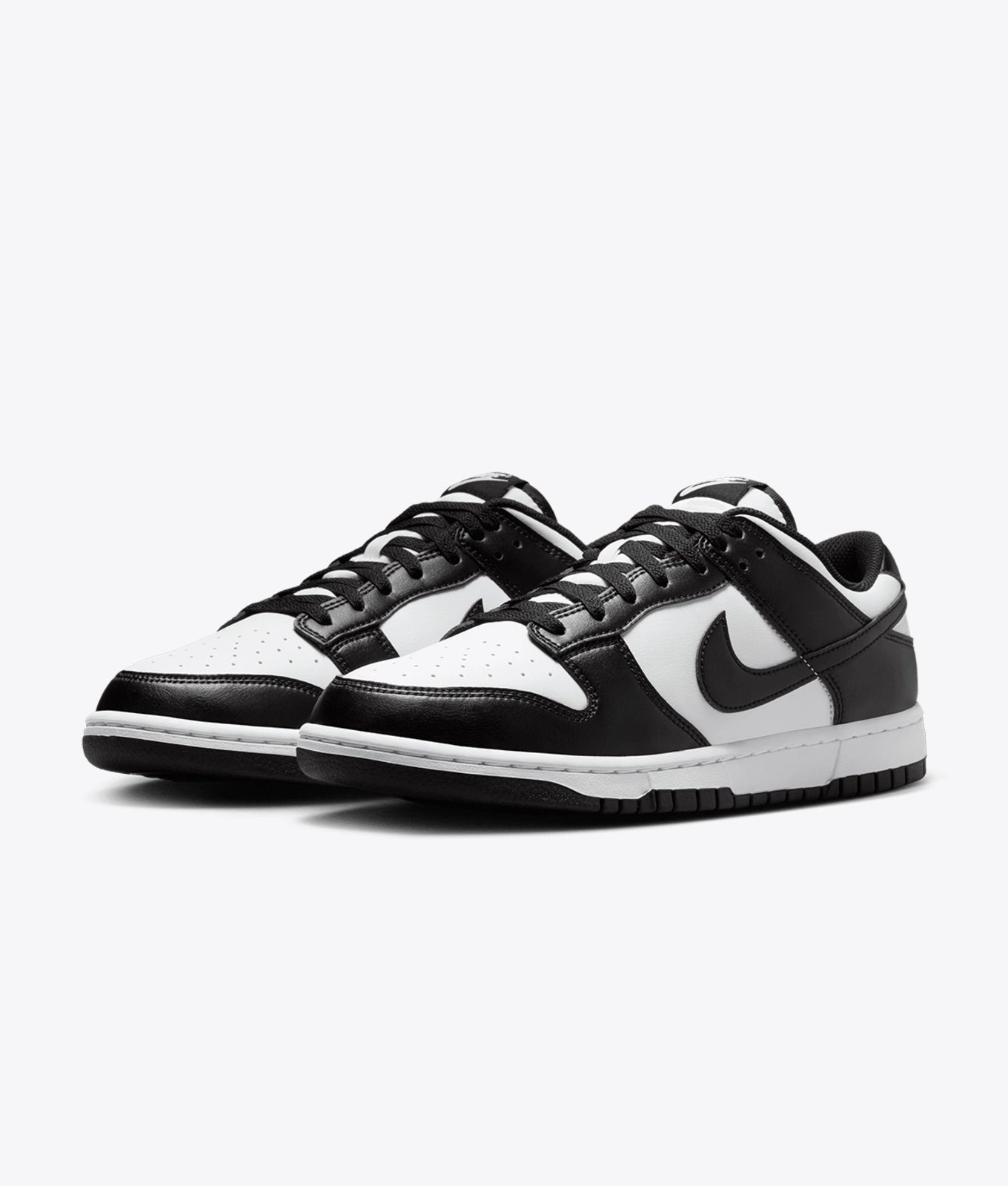 Nike dunk low black & white